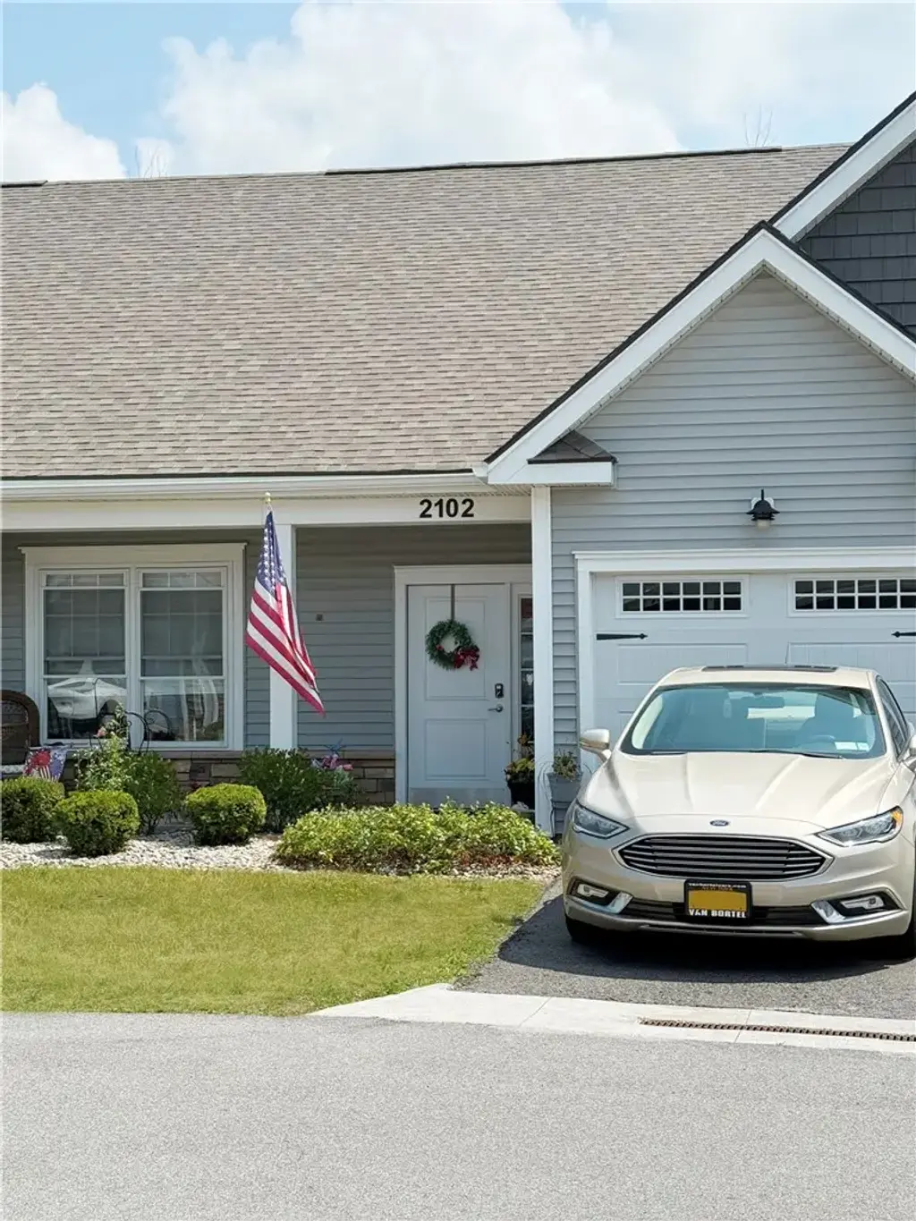 1282 Lehigh Station Road # 2103, Henrietta