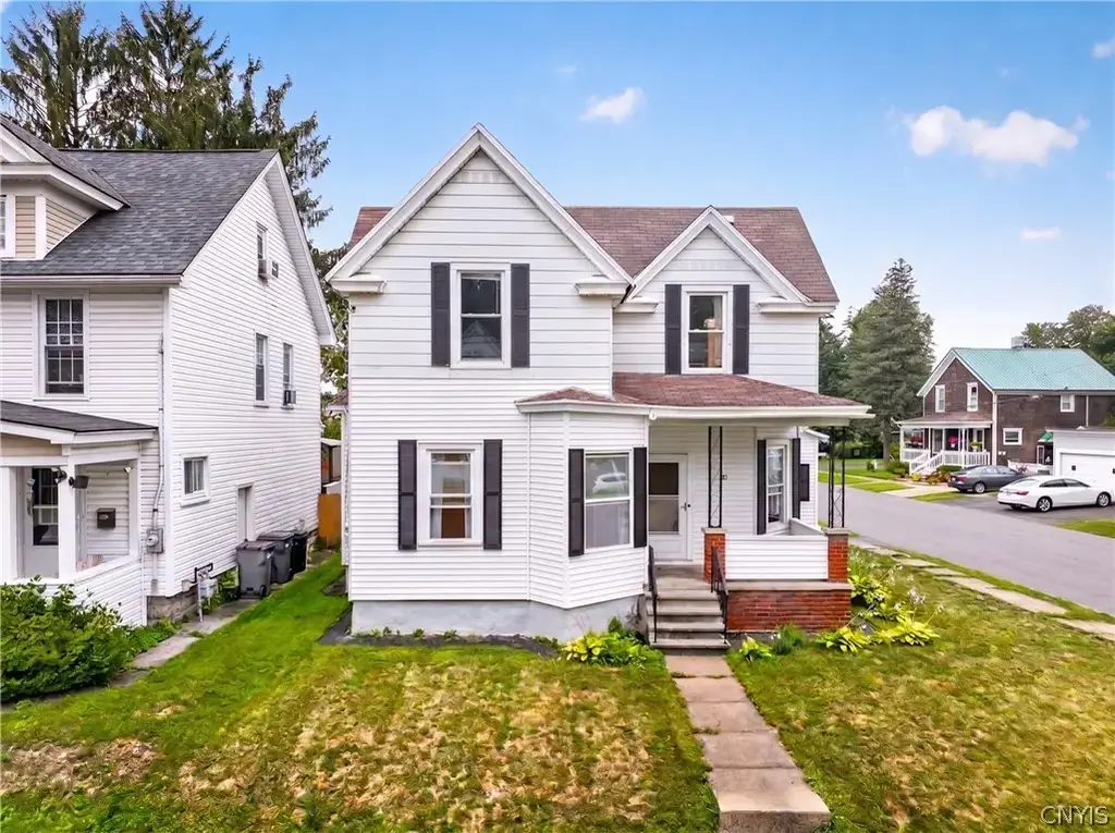 223 E Bloomfield Street, Rome