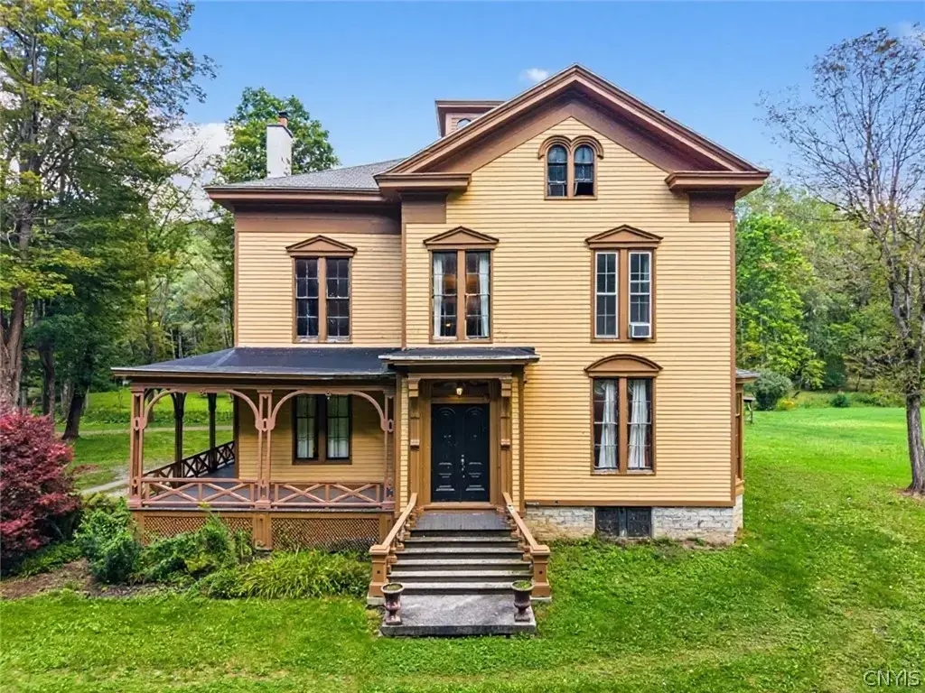 6002 Wiremill Place, Paris