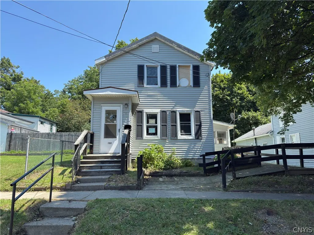 Photo of Listing #S1709321