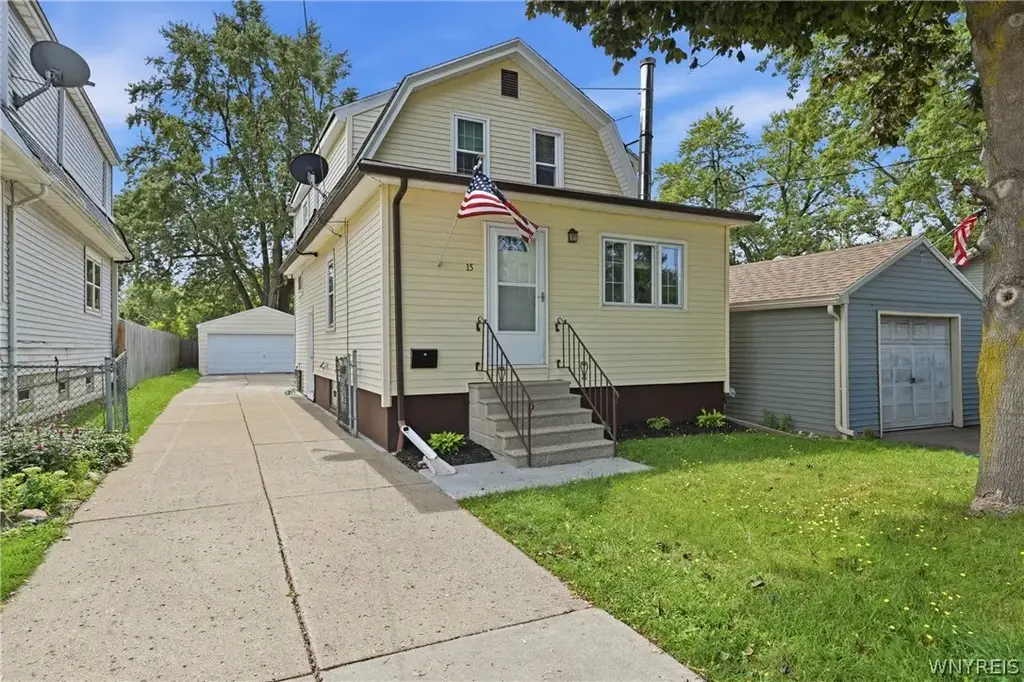 15 Southcrest Avenue, Cheektowaga