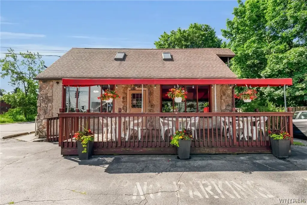 951 Ridge Road, Lackawanna
