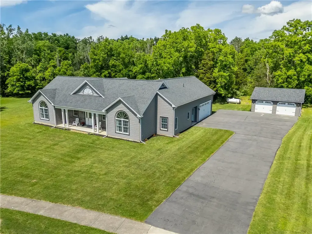 5750 Lake Hill Drive, Romulus