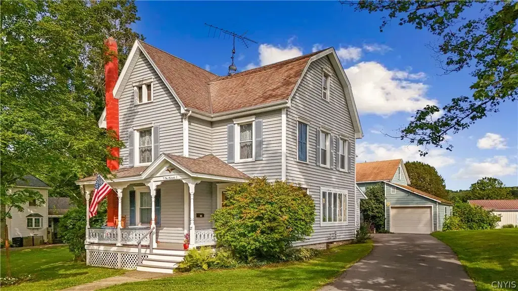 27 Maple Avenue, Cherry Valley