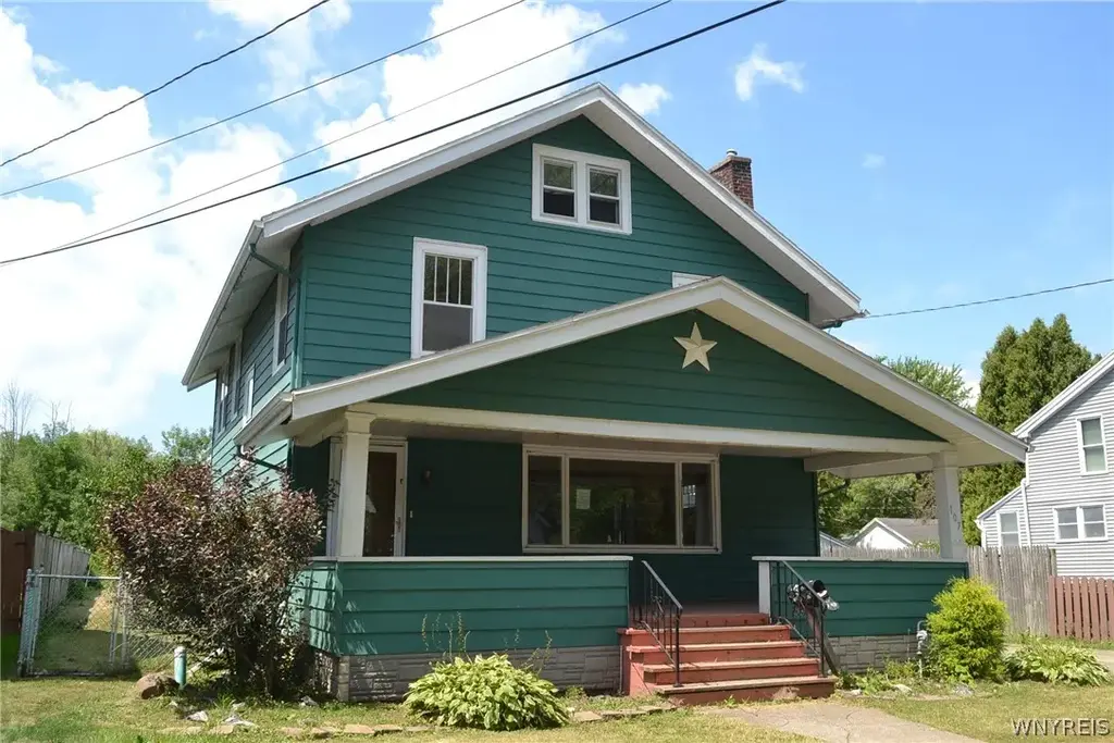 107 South Main Street, Evans
