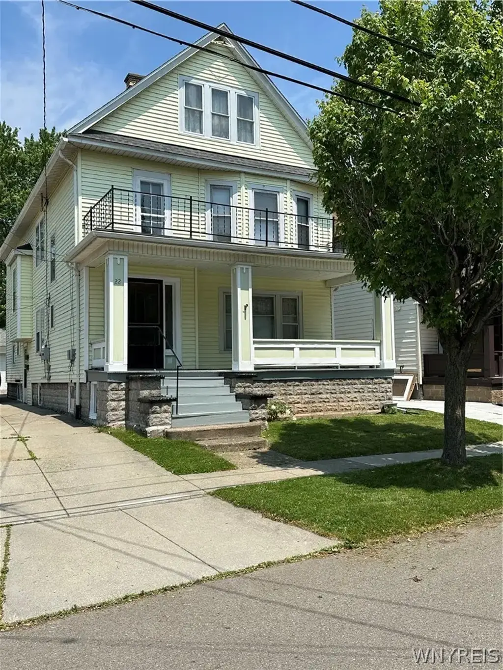 22 Briggs Avenue, Buffalo