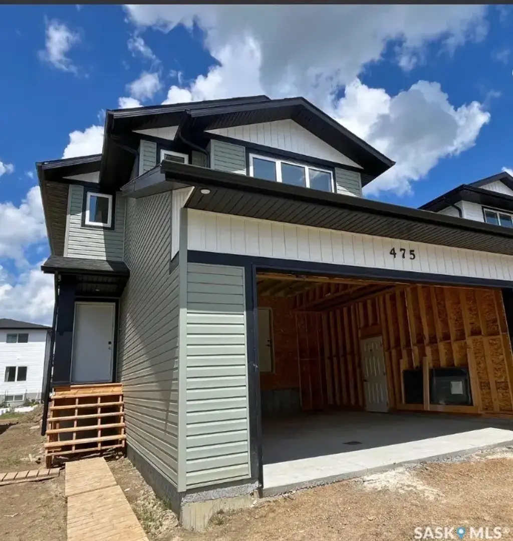 475 Traeger Close, Saskatoon