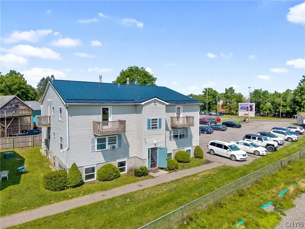 211 Tompkins Street, Cortland
