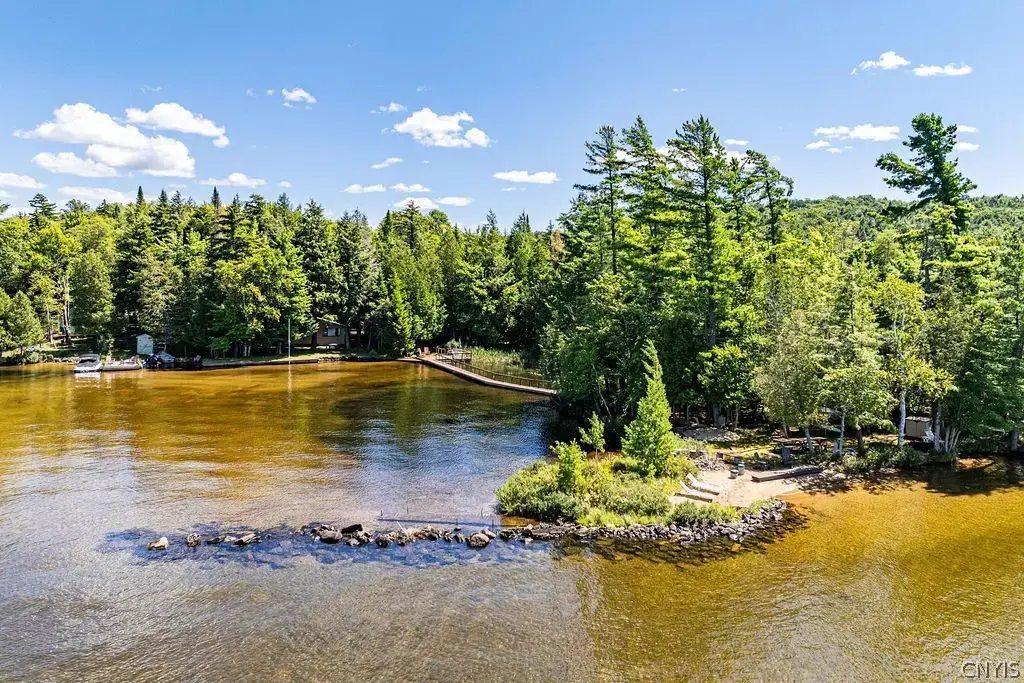 92 State Route 28, Inlet