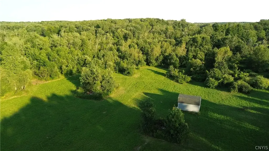 1462 County Route 4, Palermo