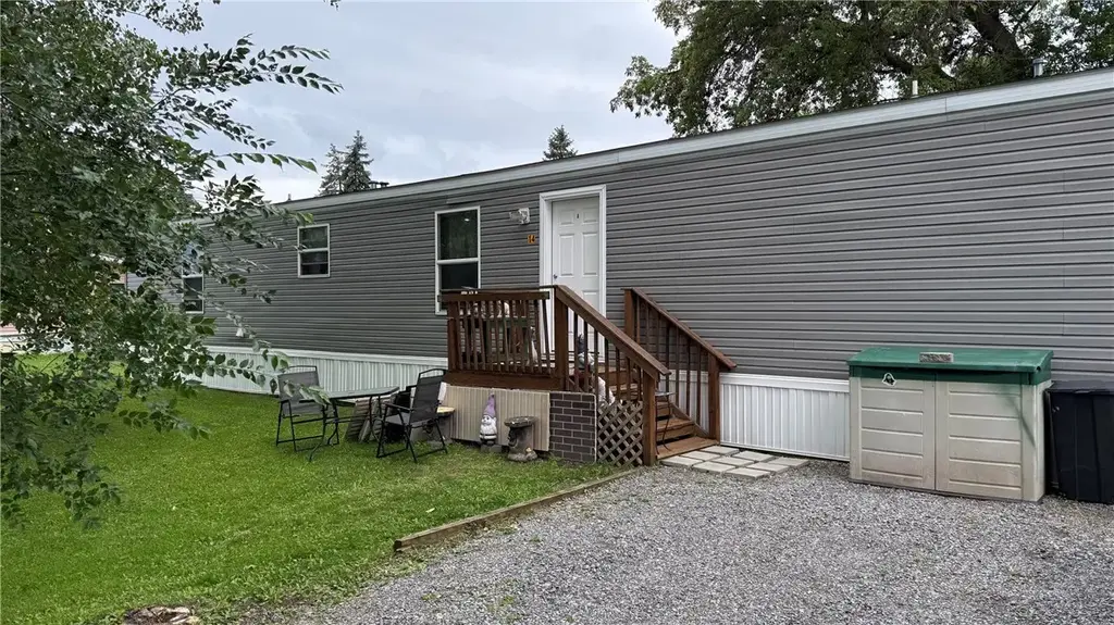 7862 Clinton Street Rd #14, Bergen