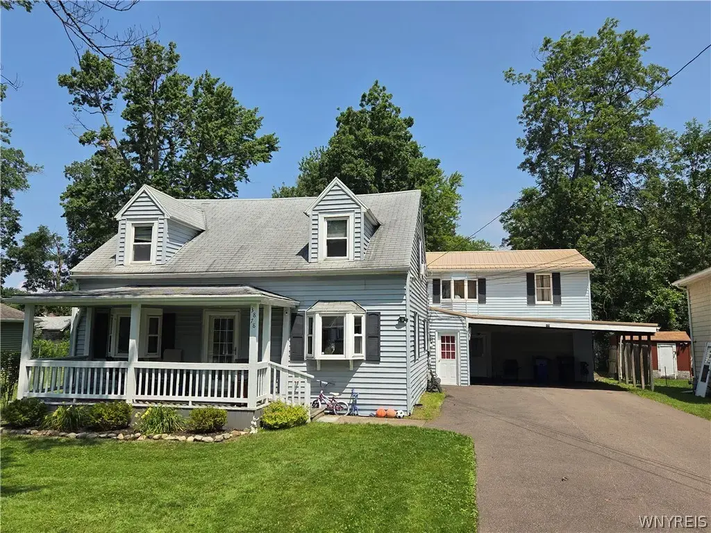 3878 Dartmouth Street, Hamburg