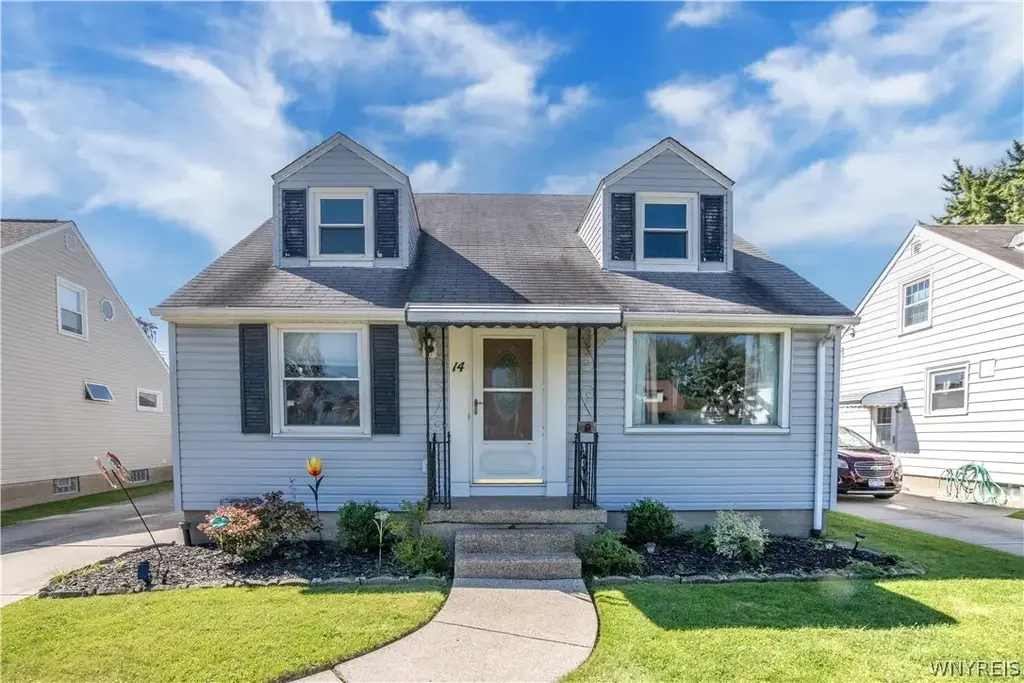 14 Quaker Ridge Road, Tonawanda