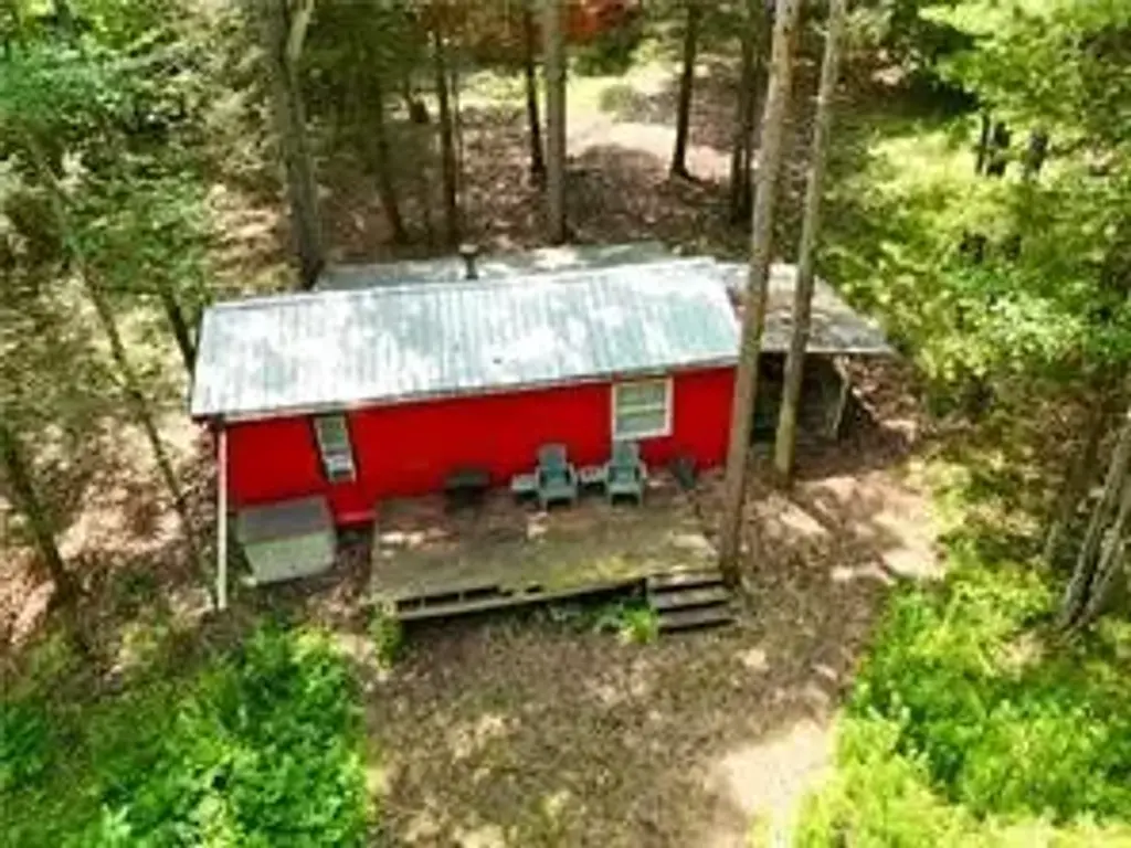 8021 Hickory Hill Road, Bath