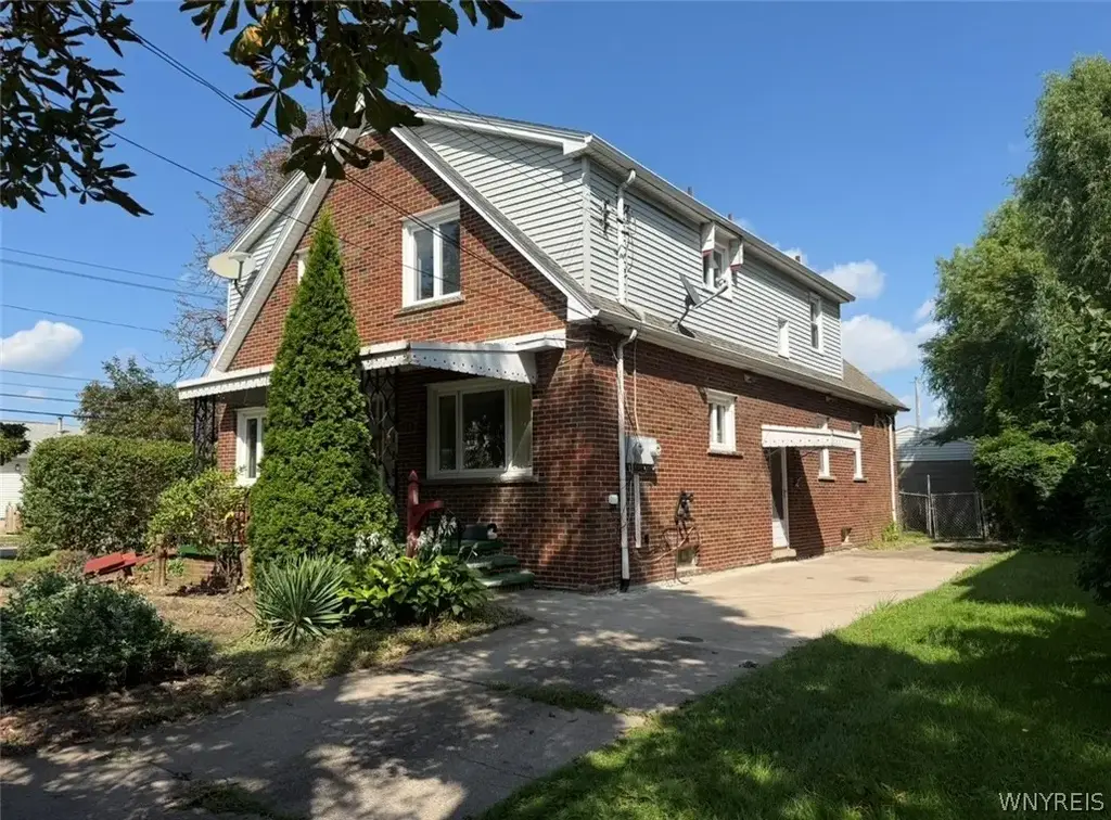563 27th Street, Niagara Falls