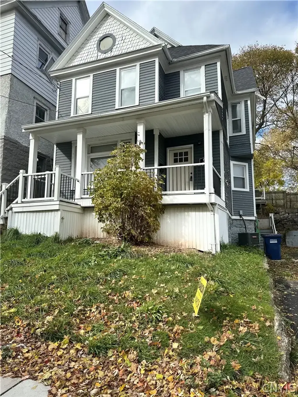 N/A, Syracuse