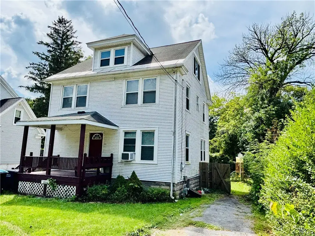 7333 Owasco Road, Owasco