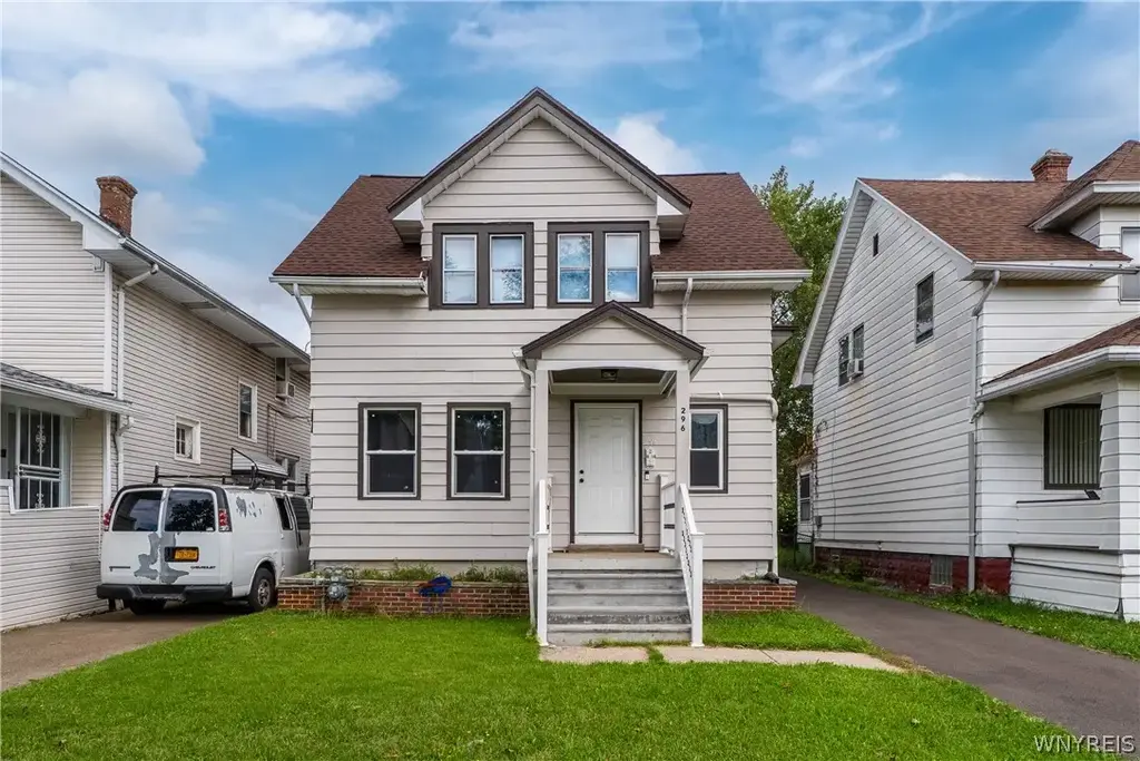 296 Stockbridge Avenue, Buffalo