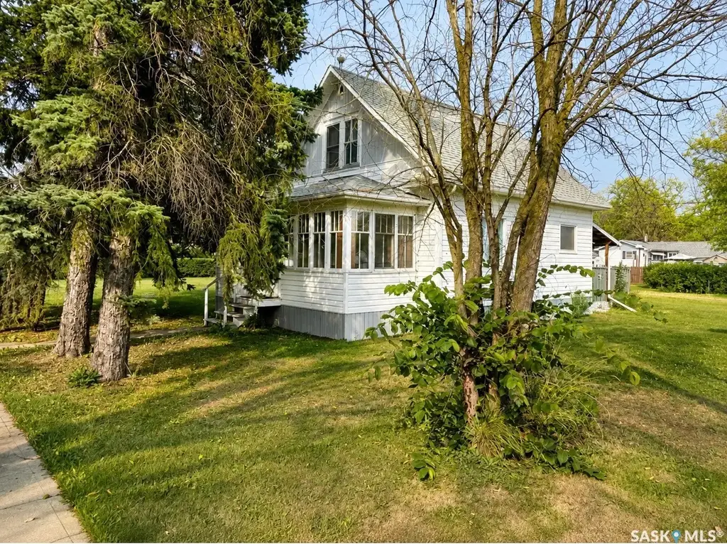 305 Bounty Street, Conquest
