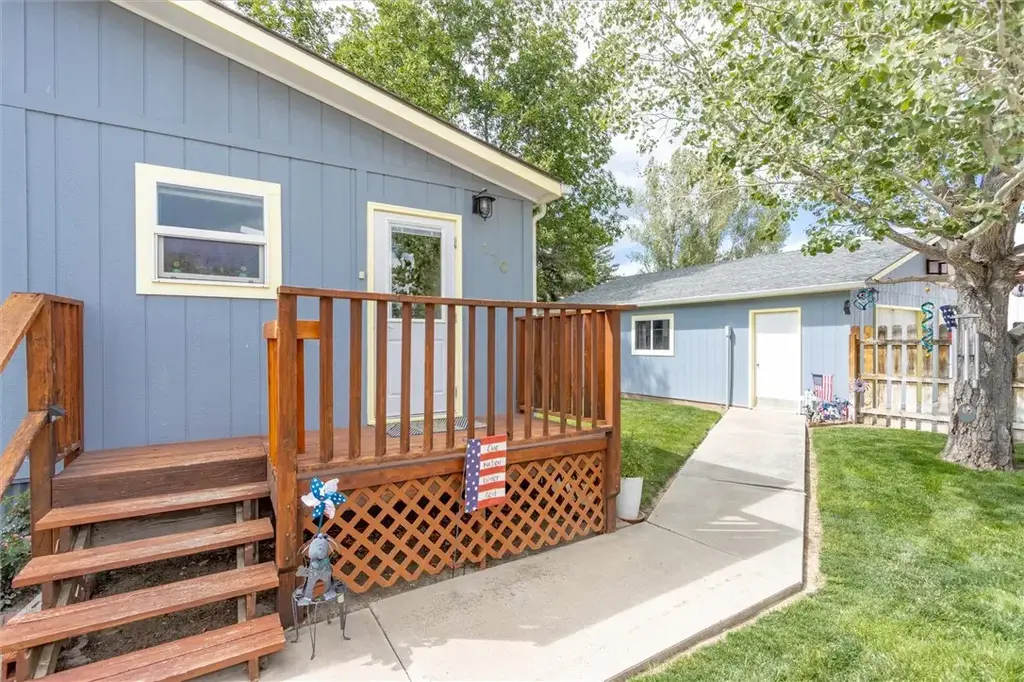 110 S E Street, Bridger