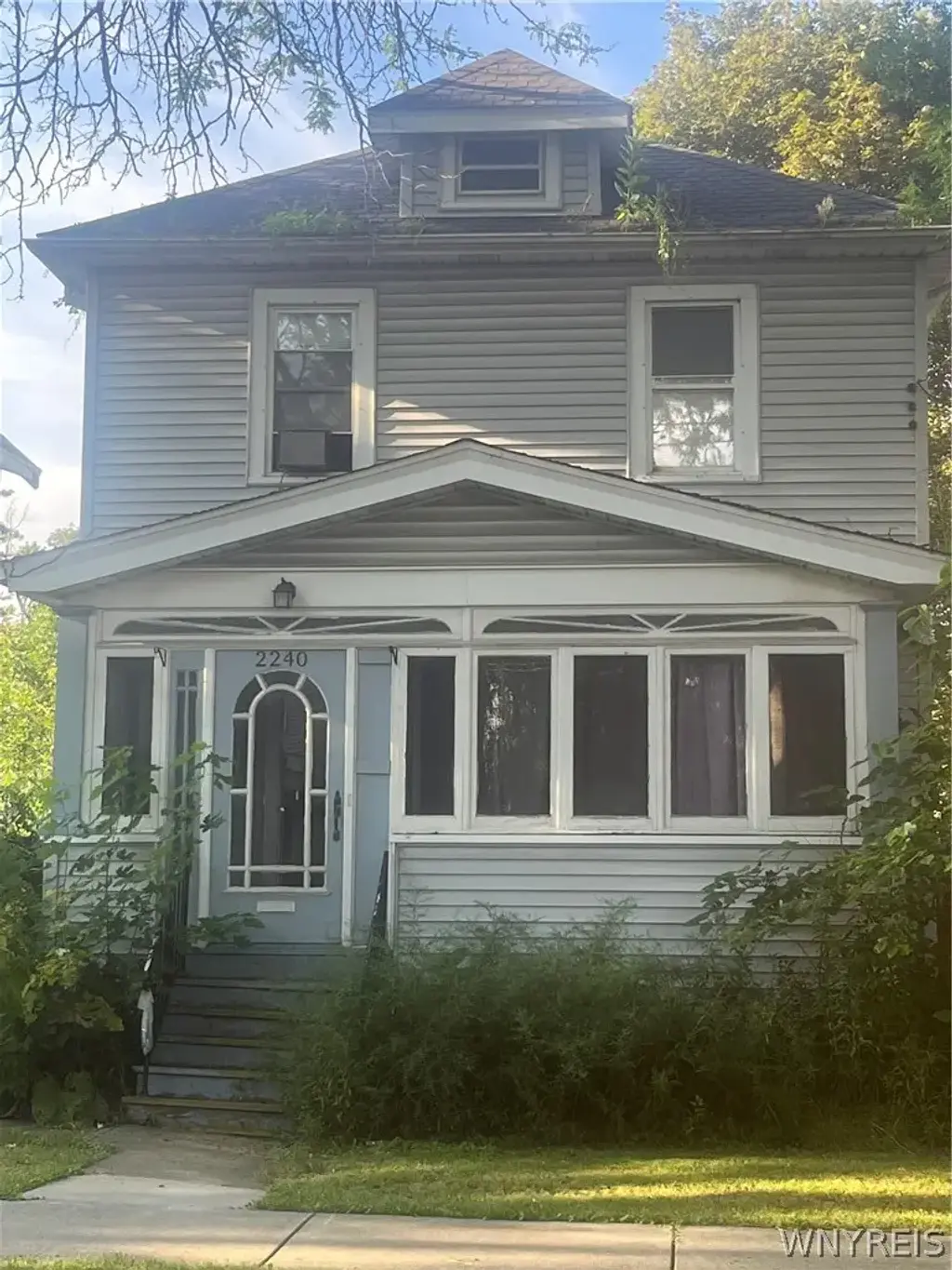 2240 Willow Avenue, Niagara Falls