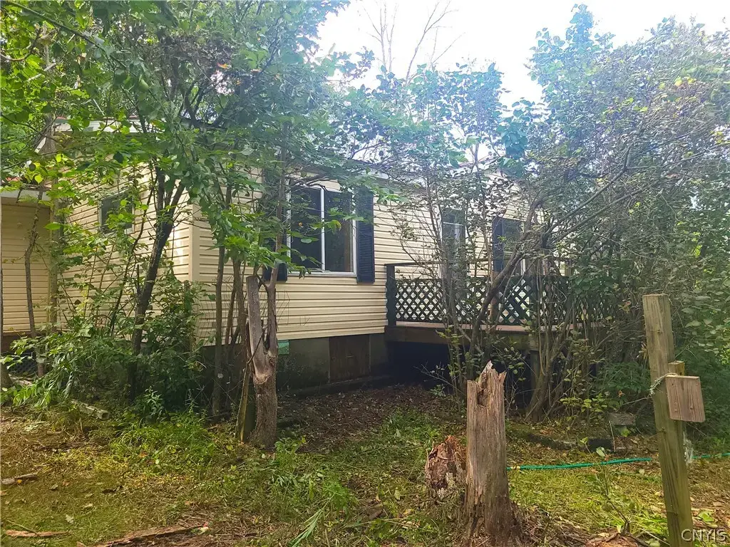 44001 Cross Island Road, Orleans