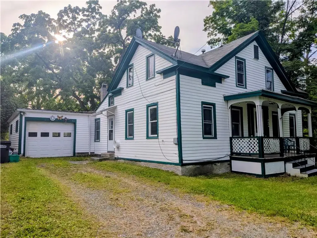 22 Shaffer Road, Newfield