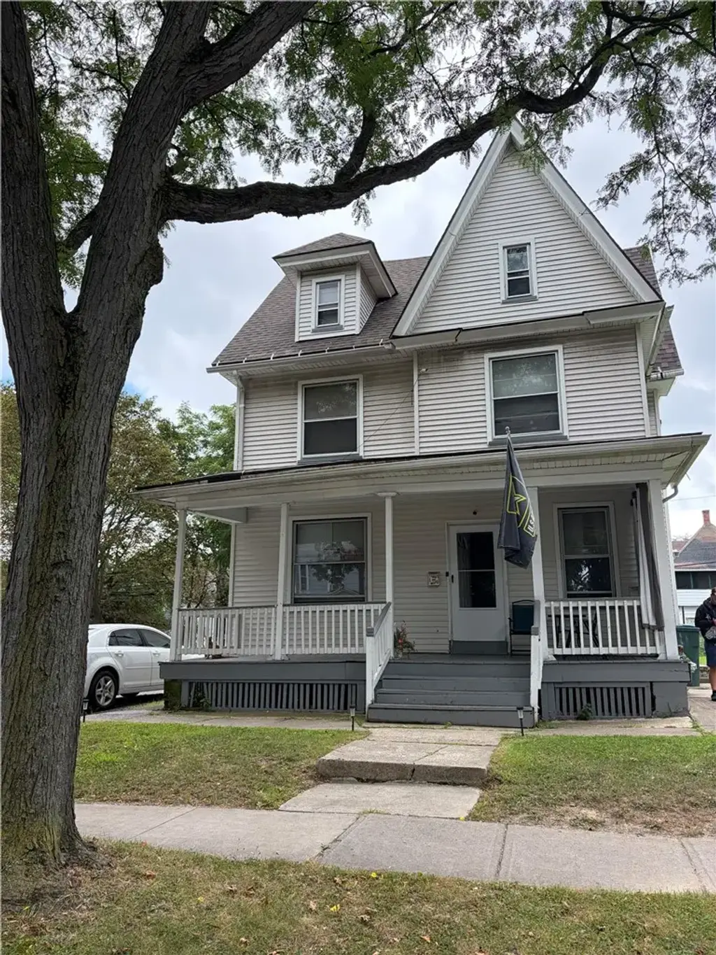 97 Locust Street, Rochester