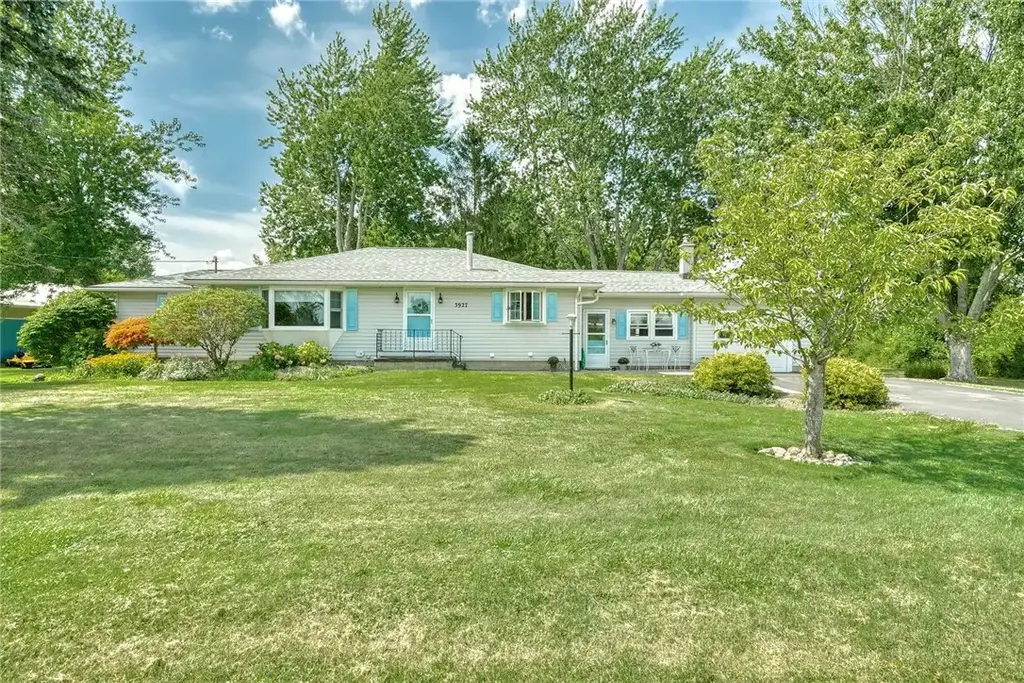 3927 State Route 414, Rose