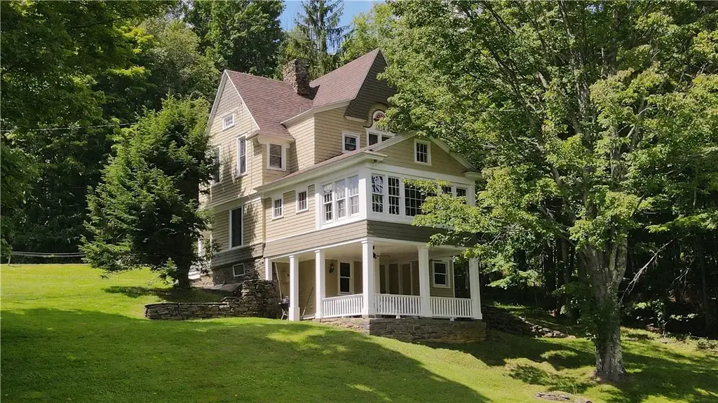 28647 State Route 23, Harpersfield