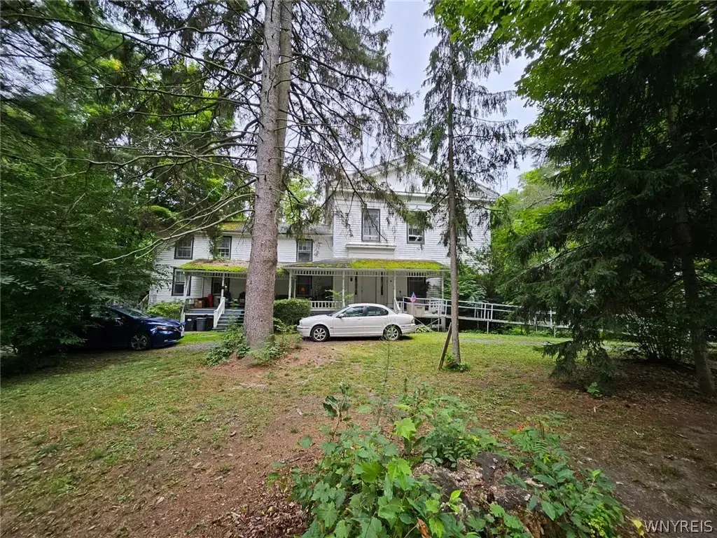 8424 N Main Street, Lodi