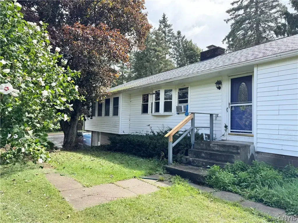 4137 Makyes Road, Onondaga