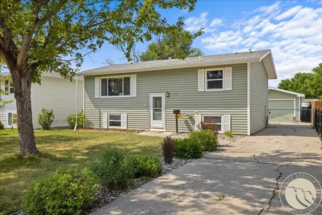 712 6th Avenue, Laurel