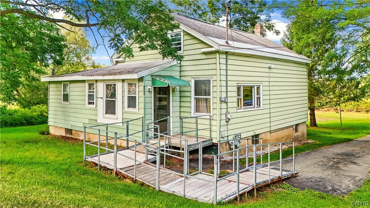 Photo of Listing #S1710450