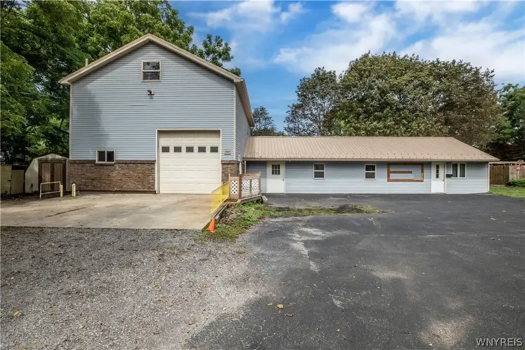 10838 Bodine Road, Clarence
