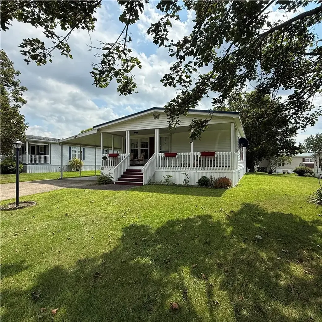 13 Perrys, North Dansville