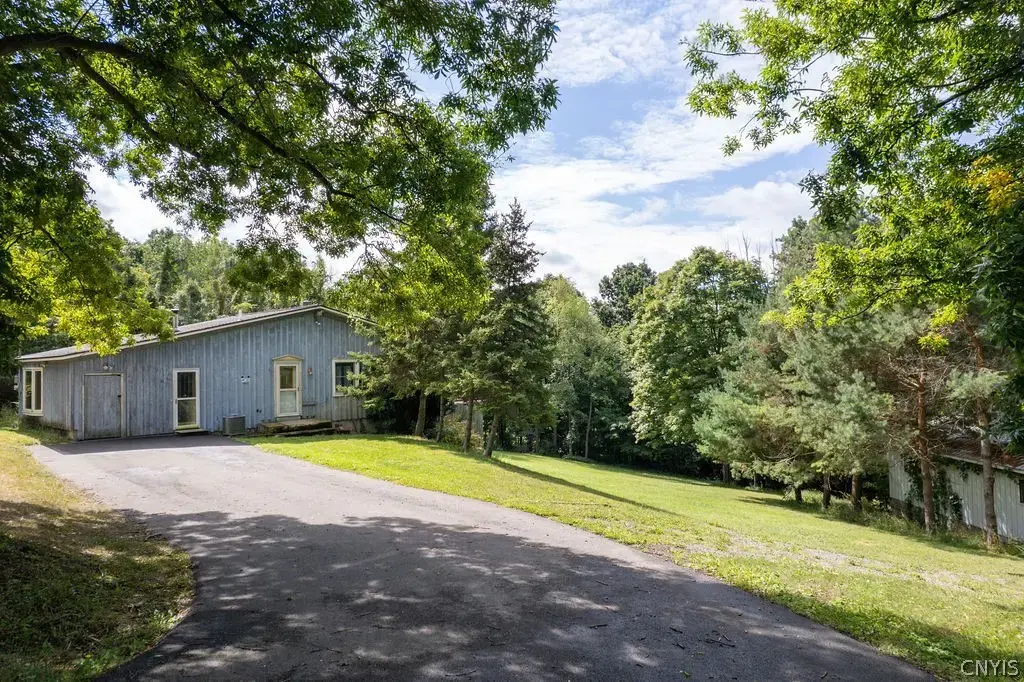 4424 Cole Road, Onondaga