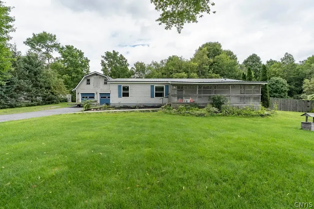 33939 Jackson Ii Road, Champion