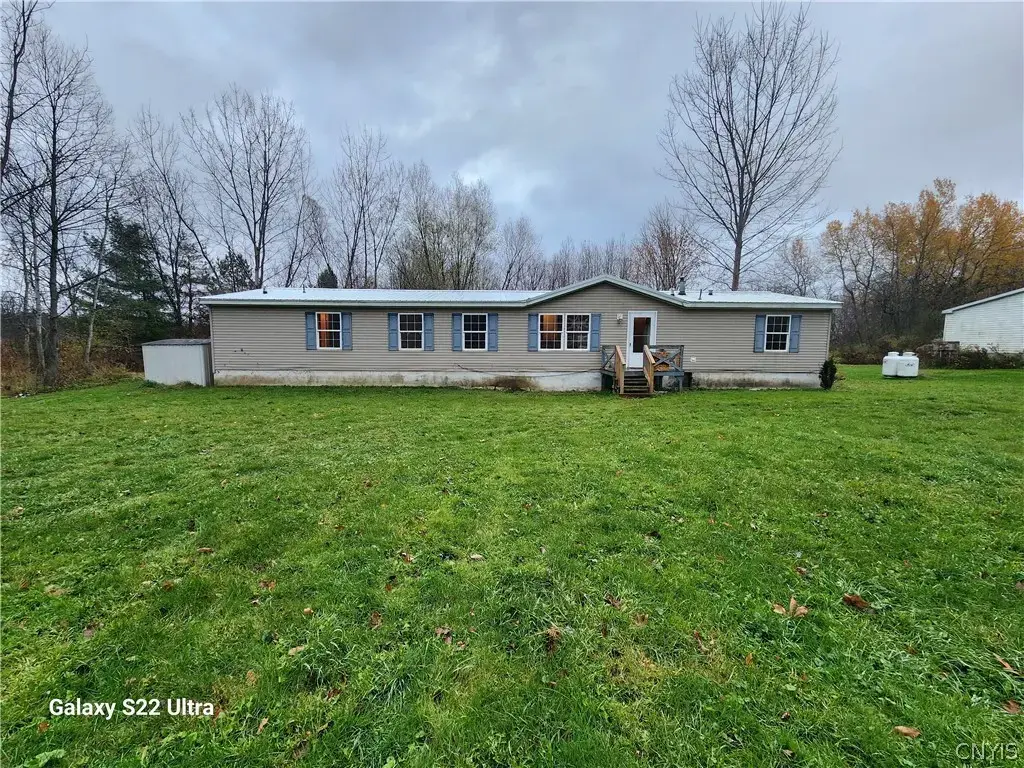 8360 E Mud Lake Road, Lysander