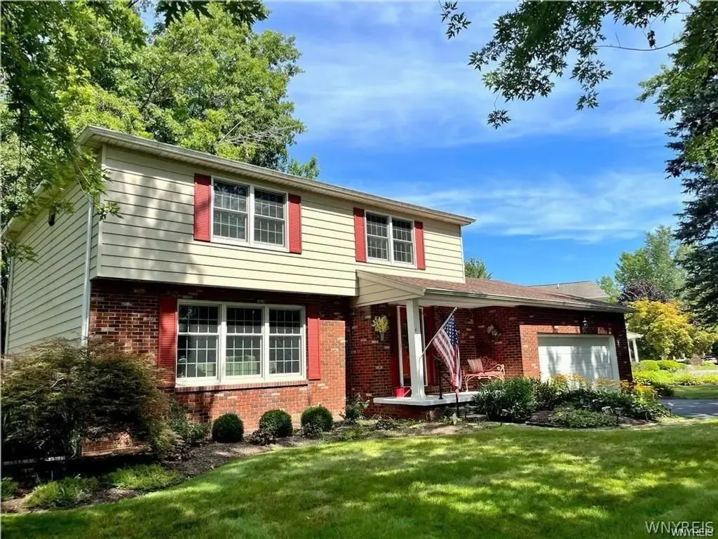 415 Andre Place, Porter