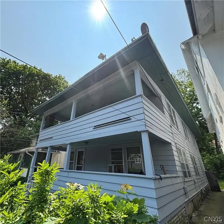 Photo of Listing #S1710619