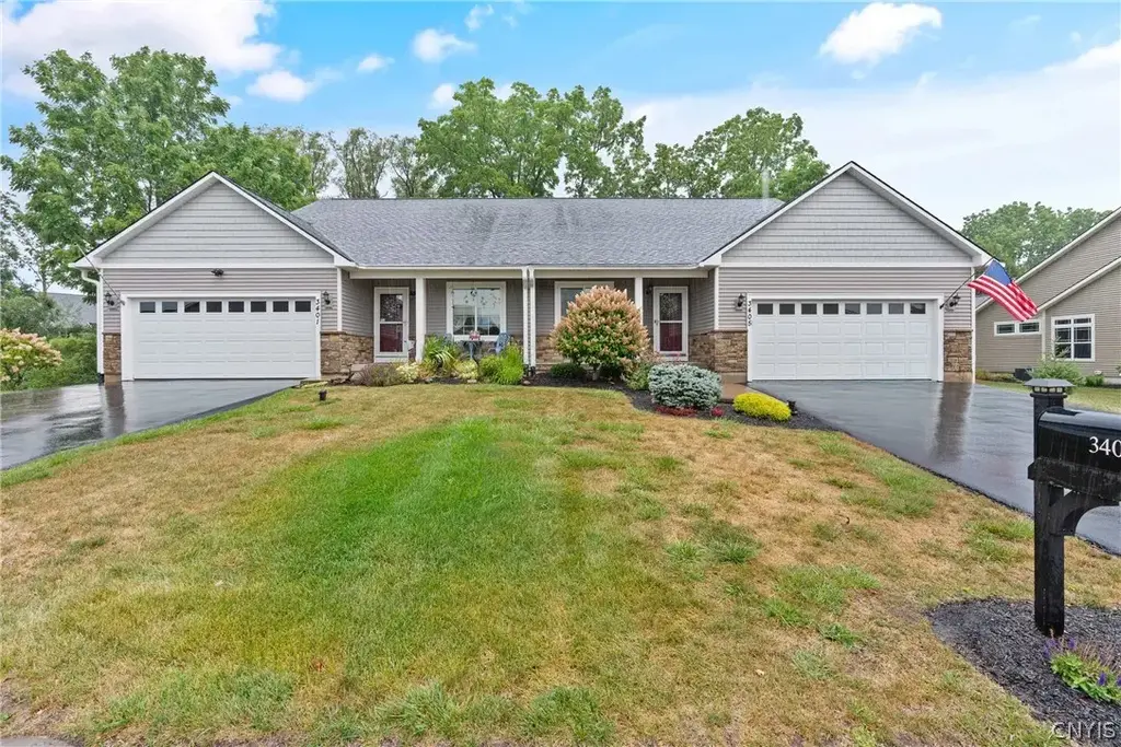 3405 Bramble Run, Lysander