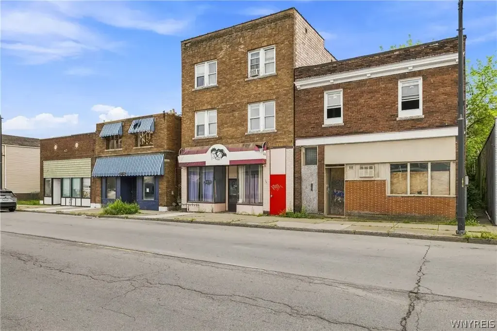 1609 Pine Avenue, Niagara Falls