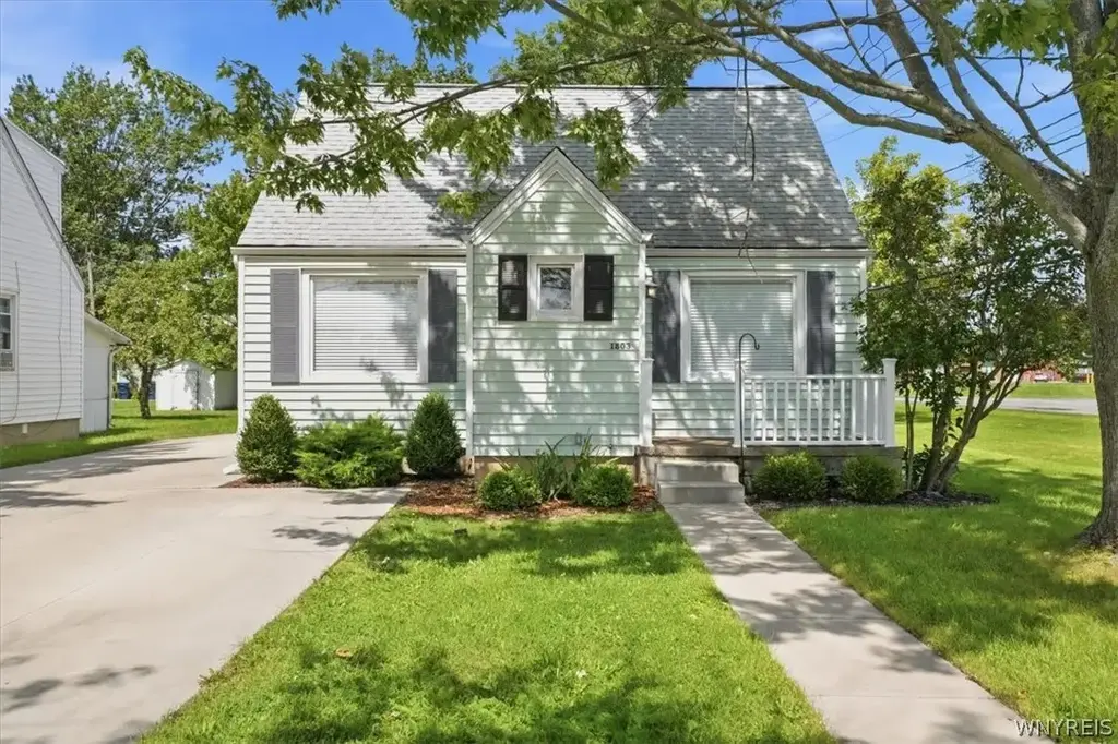 1803 Huth Road, Grand Island
