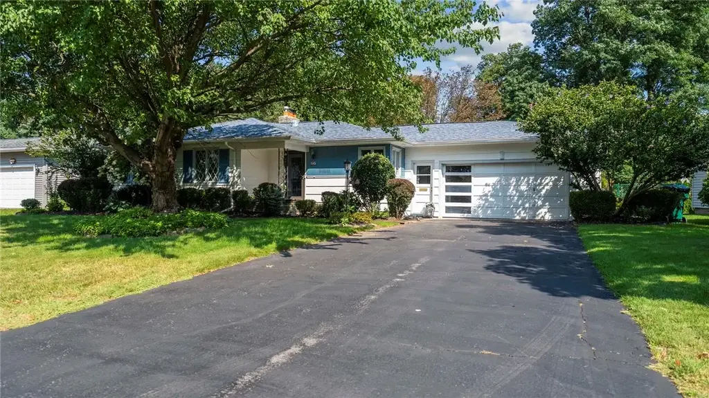 66 Northwick Drive, Irondequoit