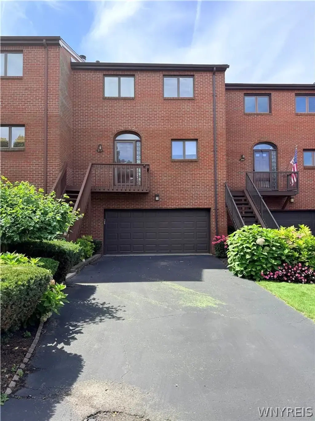 340 Lakefront Boulevard, Buffalo