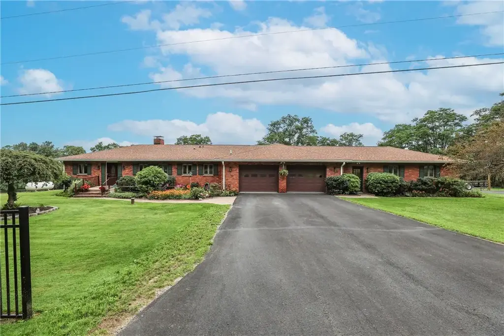 167 Jennings Road, Veteran