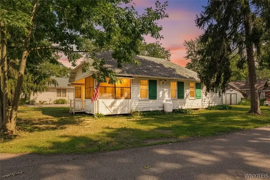 3280 Orchard Place, Wilson