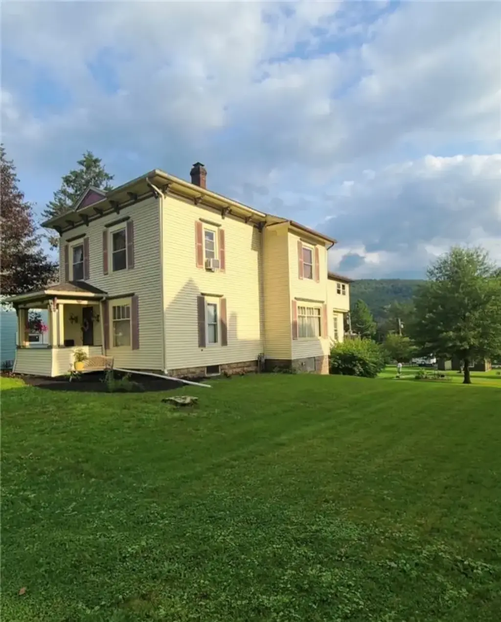 1109 W Main Street, Smethport Boro