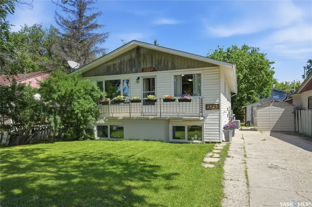 2525 Mcpherson Avenue, Saskatoon